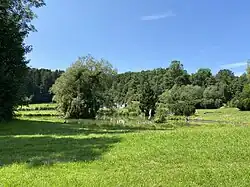 Park mit Teichanlage