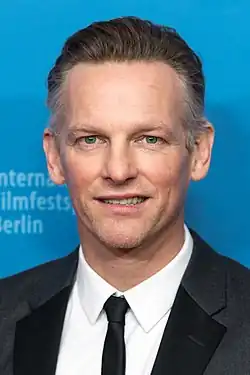 Barry Atsma (2018)