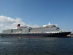Queen Elizabeth in Warnemünde 6. Mai 2013
