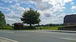 Bushaltestelle Maasbüll, Neukrug, Fahrtrichtung Husby