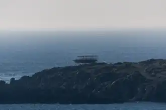 Malin Head mit Set des Millennium Falken, Kulisse für Ahch-To