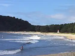 Strand von Mandal westlich der Stadt