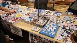 Typische Auslage am Manga Day hier im Jahr 2023.