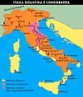 Italien im 7. Jh., seine langobardischen Bereiche (orange), byzantinischen Gebiete (gelb) und das umstrittene Exarchat von Ravenna mit dem byzantinischen Korridor (rosa)