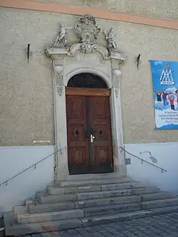 Tor J. Resler Stufen