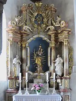 Strahlenmadonna im linken Seitenaltar