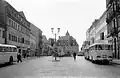 Bad Schandau: historische Aufnahme des Straßenverlaufes über den Marktplatz, Blick in Fahrtrichtung Königstein (Aufnahme 1967)