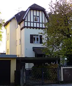Haus 6c mit Fachwerkgiebel