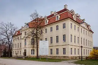 Schloss Martinskirchen südöstliche Ansicht (2014)