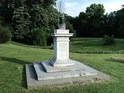 Büste von Matija Petar Katancić