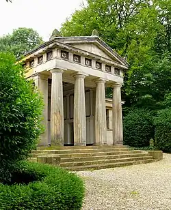 Mausoleum der Familie Tenge