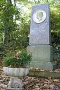 Denkmal für Max Vogler im nach ihm benannten Park