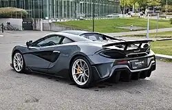600LT (Heckansicht)