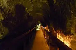 80&nbsp;m langer Wassertunnel sicherte Wasserzufuhr auch unter Belagerung