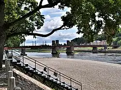 Memelbrücke zum Stadtzentrum