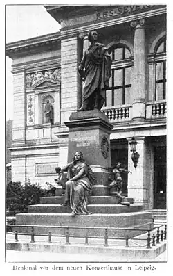 Das alte Denkmal in Leipzig, um&nbsp;1900