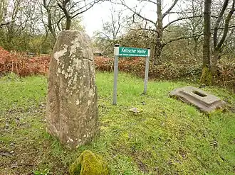 Keltischer Menhir am Nordostfuß