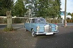 Mercedes-Benz 220 S (1959–1965)
