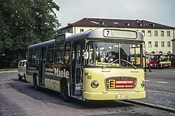 Metrobus am Hauptbahnhof Regensburg