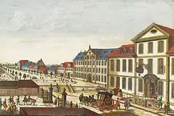 Blick nach Westen in die barocke Allee Straße mit noch jungen Bäumen, kolorierter Kupferstich von Georg Daniel Heumann, 1747: In der Mitte das Grätzelhaus (heute Goethe-Allee 8), rechts im Vordergrund das Michaelishaus (heute Prinzenstraße 21)