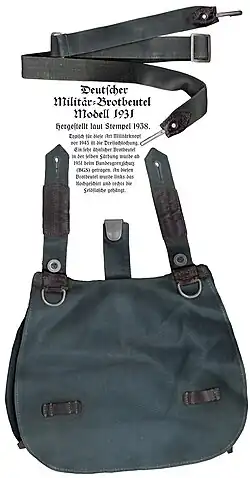 Der 1931 in der Reichswehr eingeführte Brotbeutel wurde 1951 beim BGS wieder eingeführt