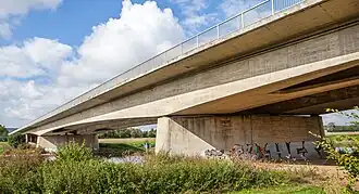 Theodor-Heuss-Brücke