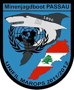 Das Einsatz-Wappen der Besatzung des Minenjagdbootes Passau aus dem 16., 17. und 18.&nbsp;Deutschen Einsatzkontingent UNIFIL Maritime Task Force.