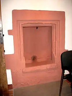 Piscina in der Sakristei