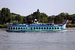 Die Moby Dick vor Köln-Rodenkirchen (Juni&nbsp;2009)