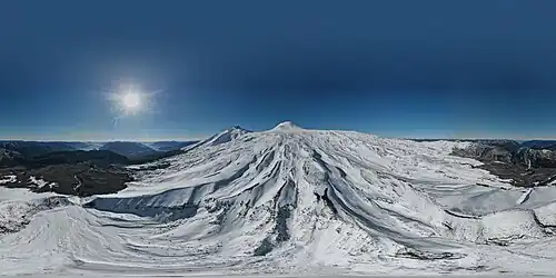 links Choshuenco, rechts Mocho