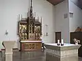 Altarraum der kath. Kirche