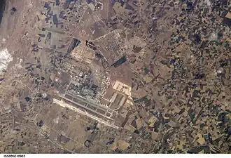 Luftbild des Flughafens von Casablanca, der zur Gänze auf dem Stadtgebiet von Nouaceur liegt