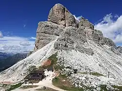 Monte Averau mit Rifugio Averau