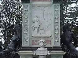 Sockel-Flachrelief mit Leo X.