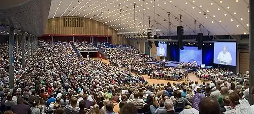 … und mit Publikum.