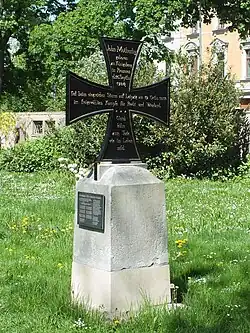 Motherby-Denkmal (2025)