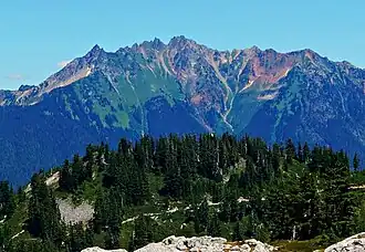 Der Mount Sefrit vom Artist Point aus