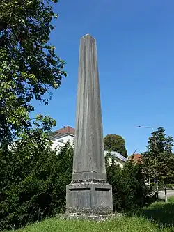 Denkmal für Josef Munzinger (1791–1855) und den Söhnen Wilhelm Munzinger (1826–1878), Walther Munzinger (1830–1873), Werner Munzinger (1832–1875) An der Werkhofstrasse neben dem Konzertsaal Solothurn.