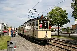 Historischer Triebwagen 877 auf Sonderfahrt