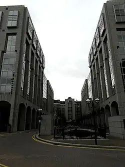 NCC-byggnad, London (1992).