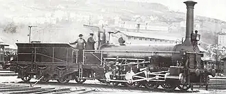 Dampflokomotive D 2/4 Nr. 12 „Lindau“ vor dem Umbau von 1878 im Hauptbahnhof Zürich