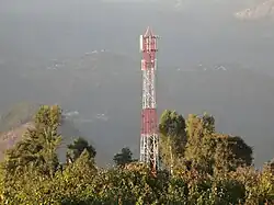 Im Hintergrund Khalanga