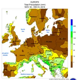 Niederschlagssummen 30.–6.: Erkennbar die Starkregengebiete der Mittelmeer-Nordküste mit bis zu 200&nbsp;mm und die Nordostgrenze der Niederschläge an der Linie Sudeten–Westkarpaten–Donaudelta