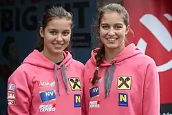 Nadine und Teresa Strauss