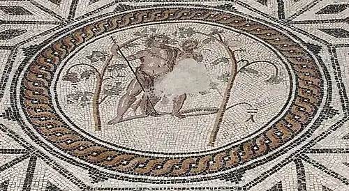 Detail des Bacchus-Mosaiks: Der Gott umgeben von zwei Weinreben.