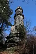 Der 1904 eingeweihte steinerne Aussichtsturm