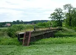 Brücke zwischen Groß Gastrose/Albertinenaue und Gubin-Markosice, für Fußgänger durch eine Treppe nutzbar gemacht