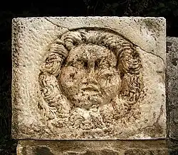 Medusenhaupt an der Römischen Brunnenstube (Original im Landesmuseum Bonn)