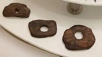 Netzschwimmer aus Kiefernrinde aus Friesack (Havelland) um 8000 v.&nbsp;Chr.