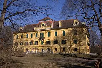 Das ehemalige Wasserschloss in Neudau